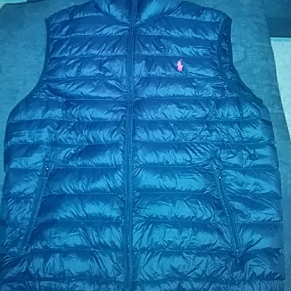 Black polo vest - Picture 1 of 1